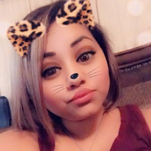 Meet your Posher, Amelie